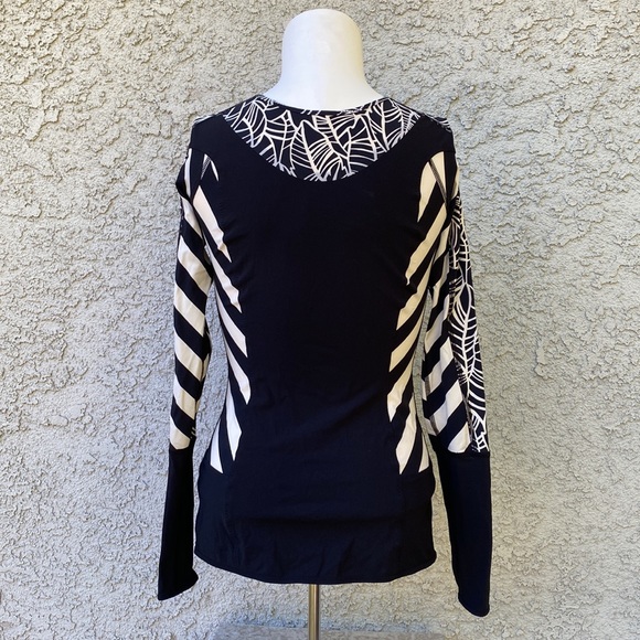 Lululemon Athletics Shanti Surf Rashguard Stripes Leaves Swim Suit Shirt Top - Picture 8 of 13